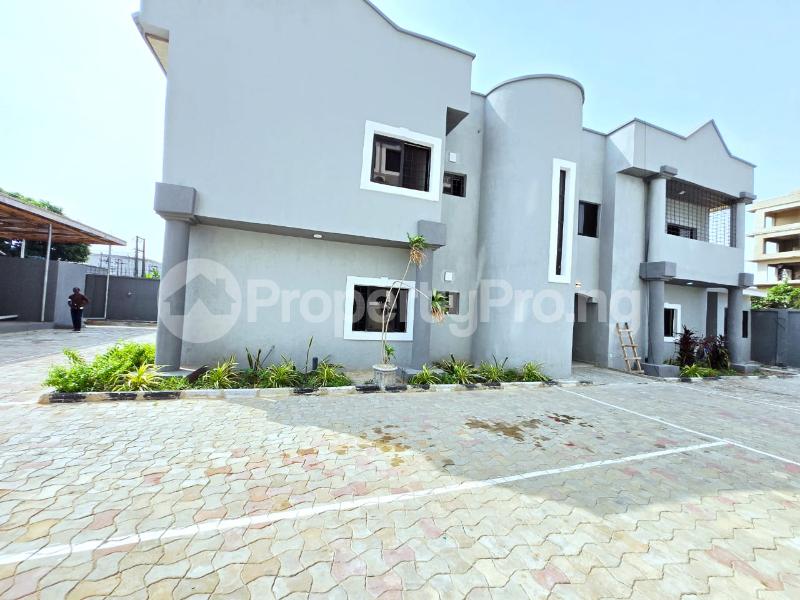 3 bedroom Flat / Apartment for rent Lekki Phase 1 Lekki Lagos