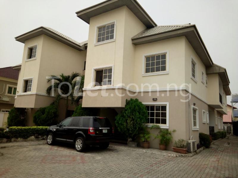 3 bedroom Flat / Apartment for rent Adewole Street, Lekki Ph1 Lekki Phase 1 Lekki Lagos