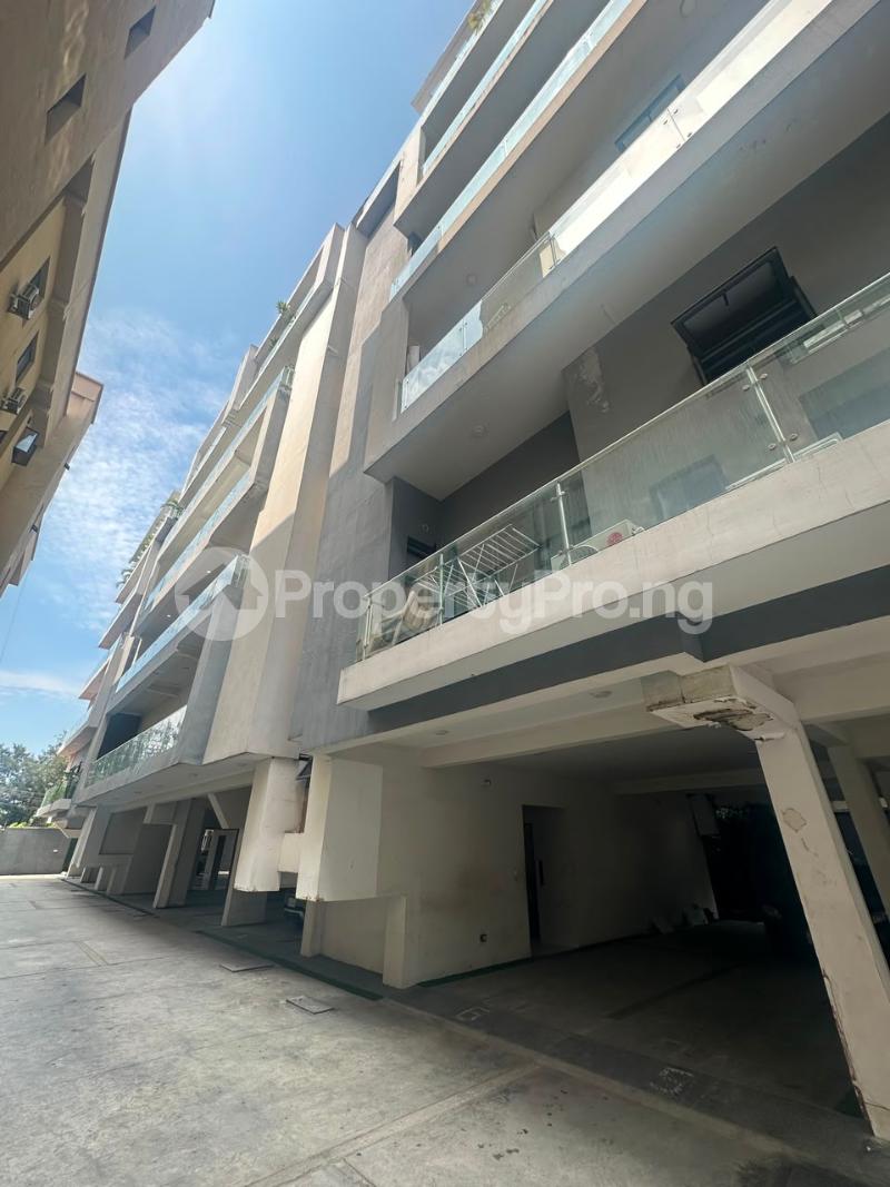 3 bedroom Flat / Apartment for rent Ikoyi Lagos