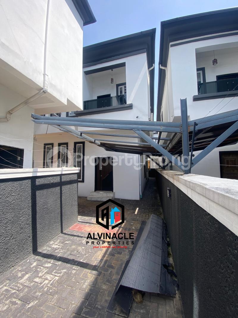 4 bedroom House for sale Ikota Lekki Lagos