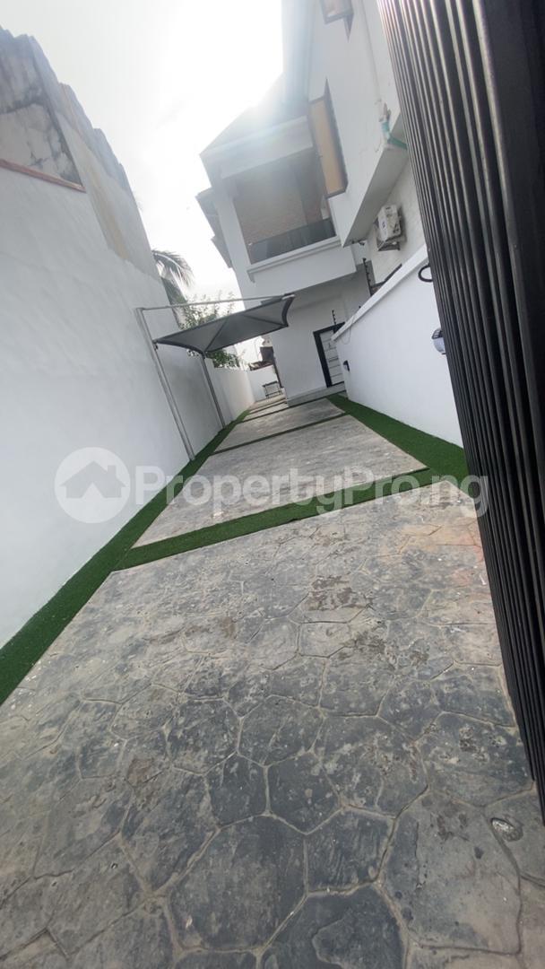 4 bedroom House for sale Idado Idado Lekki Lagos