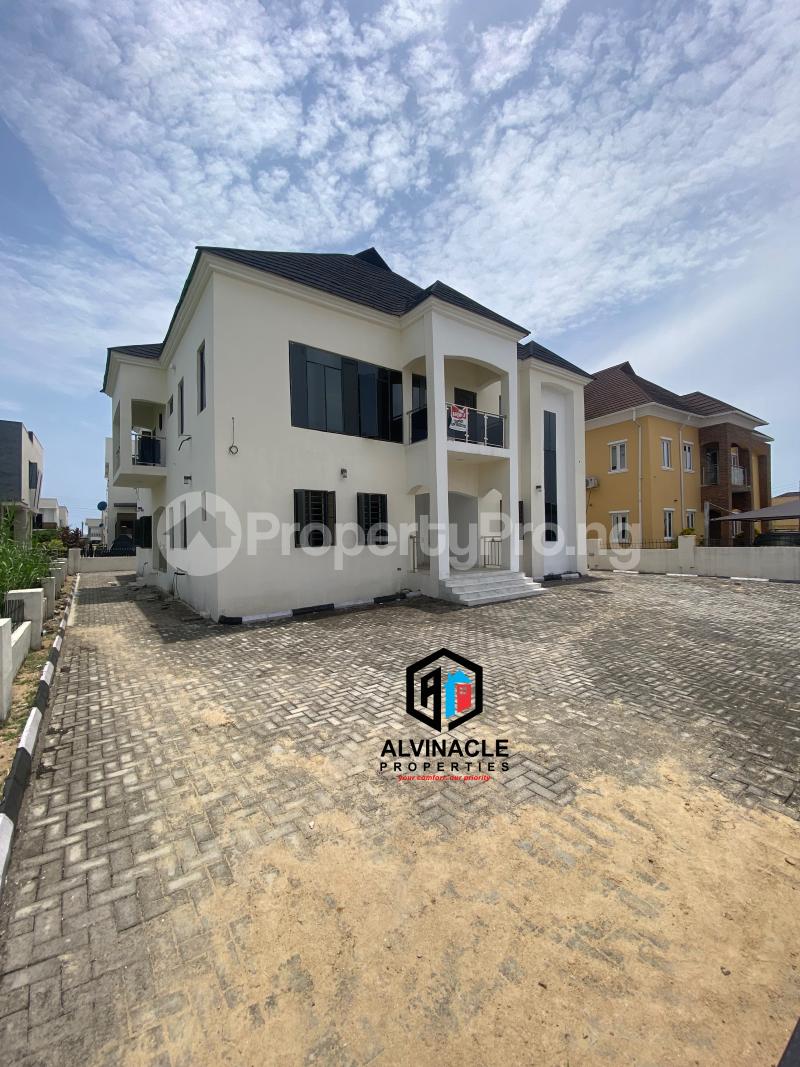 6 bedroom House for sale Chevron Lekki Lagos