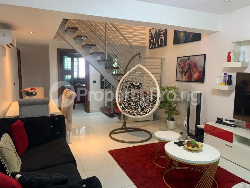 2 bedroom House for rent Lekki Phase 1 Lekki Lagos