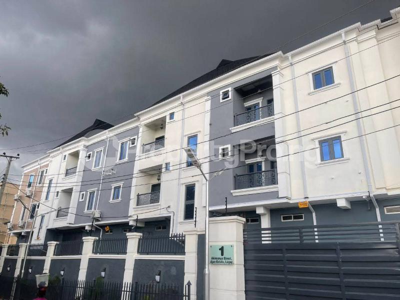 2 bedroom House for sale Ajao Estate Off Police Station St, Airport Road(Ikeja) Ikeja Lagos