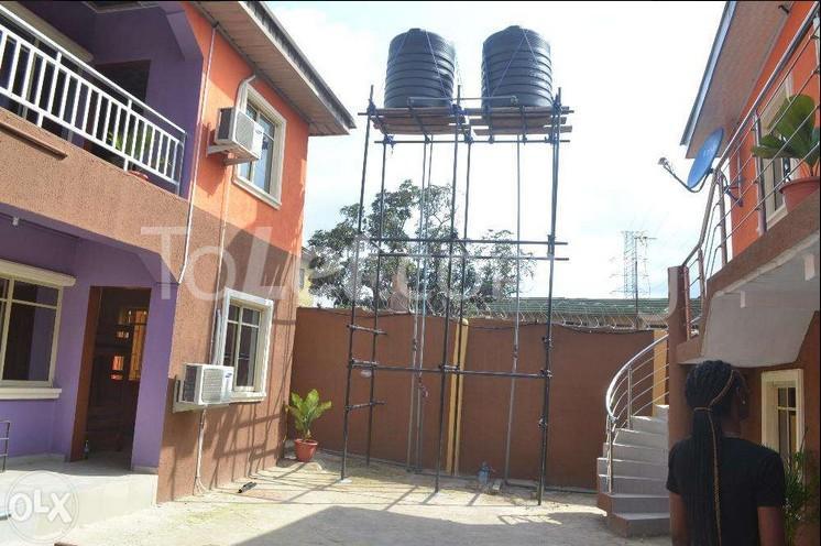 1 bedroom Flat / Apartment for rent Obadiya Lagos