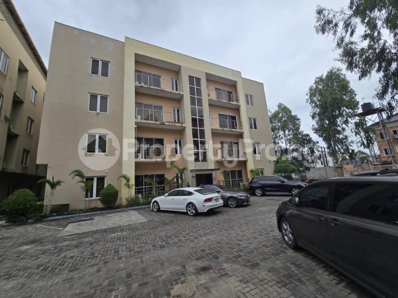 3 bedroom Flat / Apartment for rent Ayo Babatunde Street, Lekki Phase 1 Lekki Lagos - 0