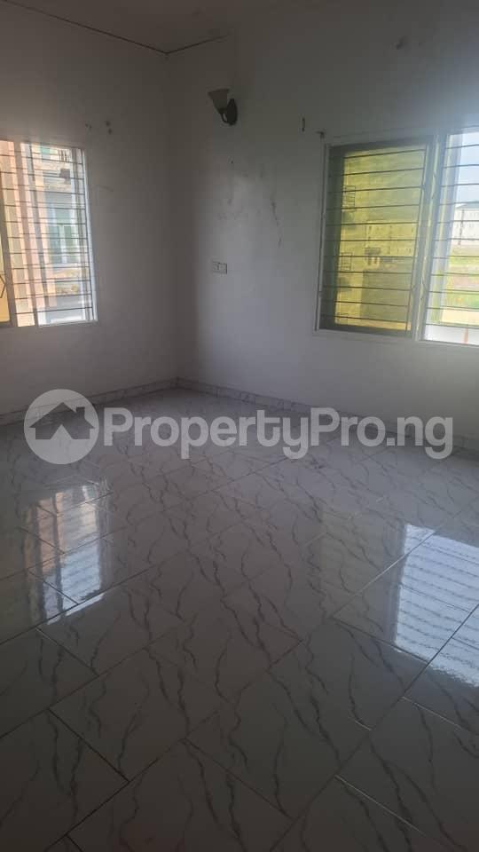2 bedroom Flat / Apartment for rent In An Estate Ikate Lekki Lagos