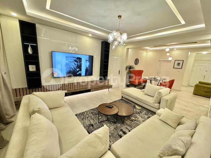 2 bedroom Flat / Apartment for shortlet Platinum Way, Jakande Lekki Lagos