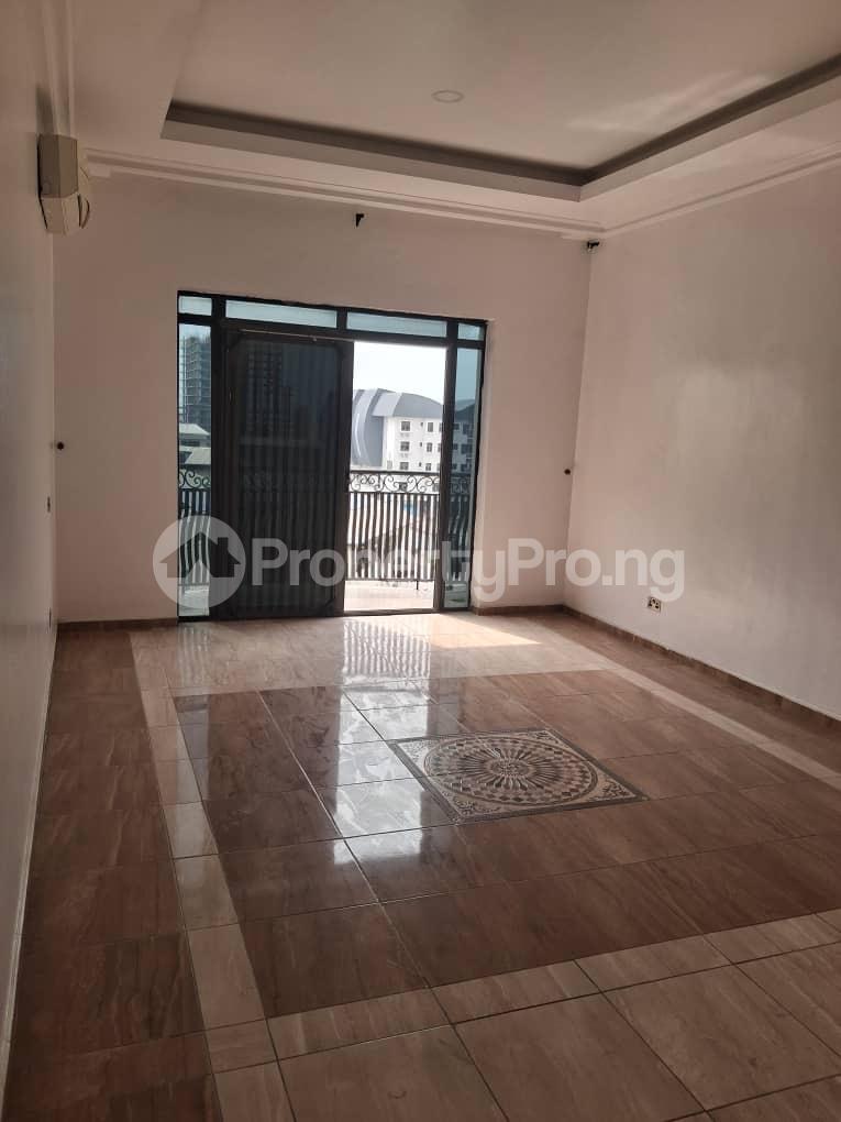 2 bedroom House for rent ONIRU Victoria Island Lagos