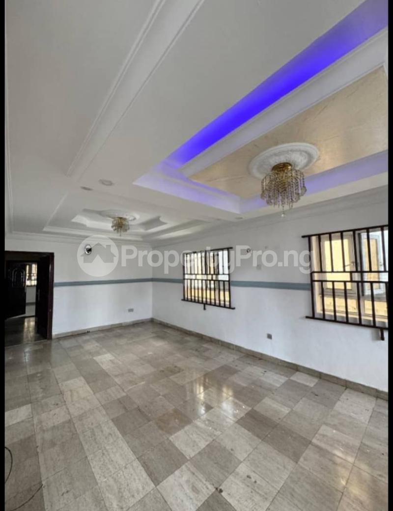 2 bedroom Flat / Apartment for rent Rhs Lekki Phase 1 Lekki Lagos