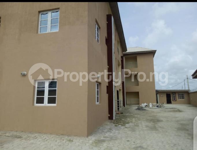 2 bedroom Flat / Apartment for rent Igbojia Maelete Bus Stop Opposite Beechwood Estate Ibeju-Lekki Lagos