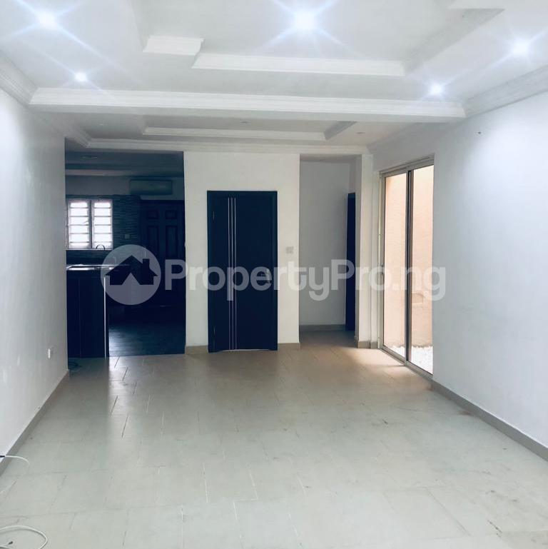 2 bedroom Flat / Apartment for rent ONIRU Victoria Island Lagos