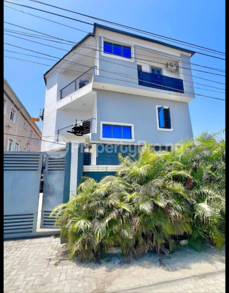 3 bedroom Flat / Apartment for rent Ologolo Lekki Lagos