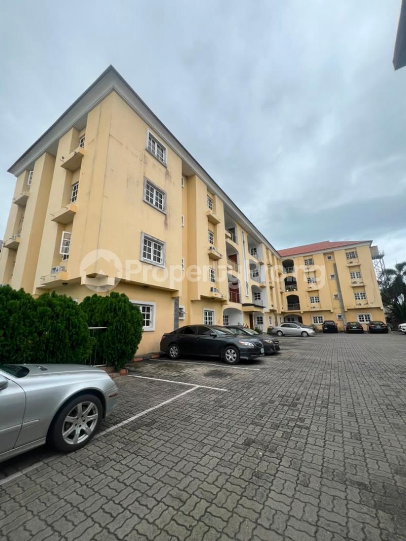 3 bedroom Flat / Apartment for rent Lekki Phase 1 Lekki Lagos