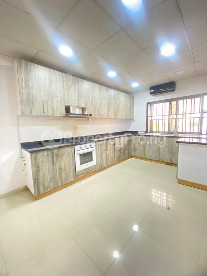 3 bedroom House for rent ONIRU Victoria Island Lagos - 3