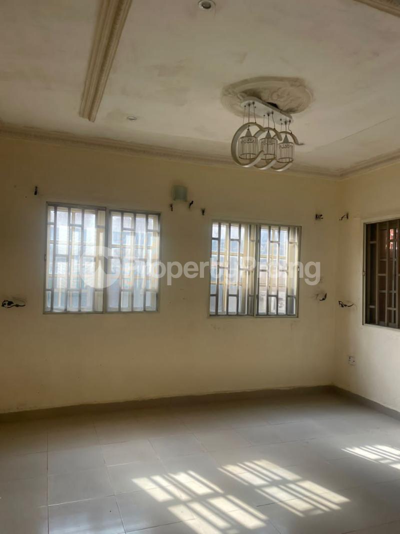 3 bedroom Flat / Apartment for rent Gateway Zone Residential Scheme Via Isheri, Magodo GRA Phase 1 Ojodu Lagos