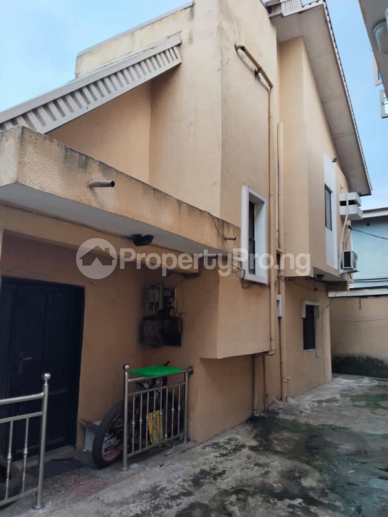 3 bedroom House for sale Ogudu Lagos