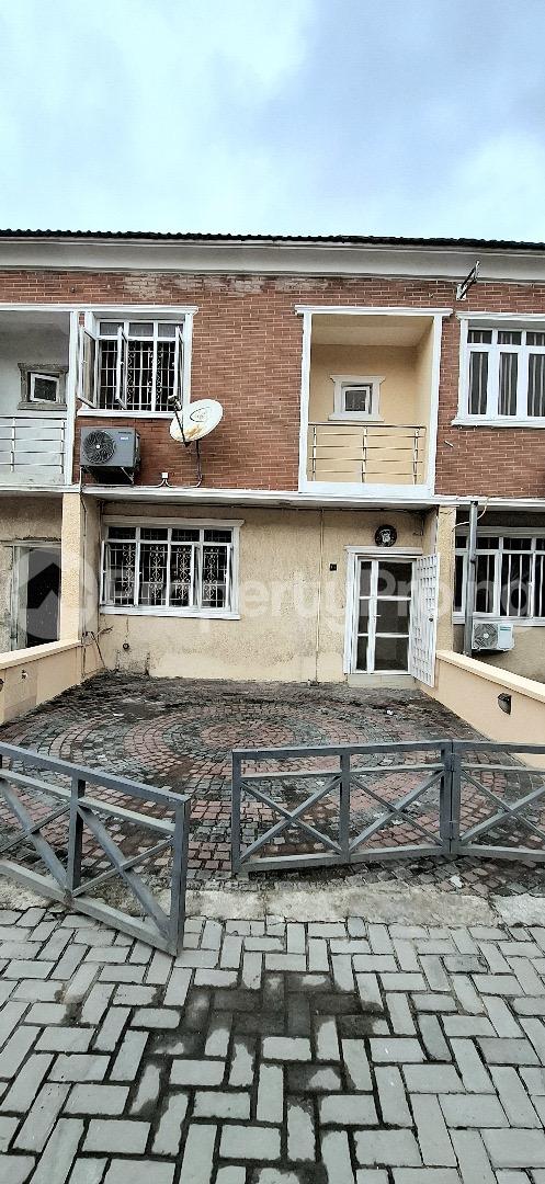 3 bedroom House for sale Mobil Road Ilaje Ajah Lagos