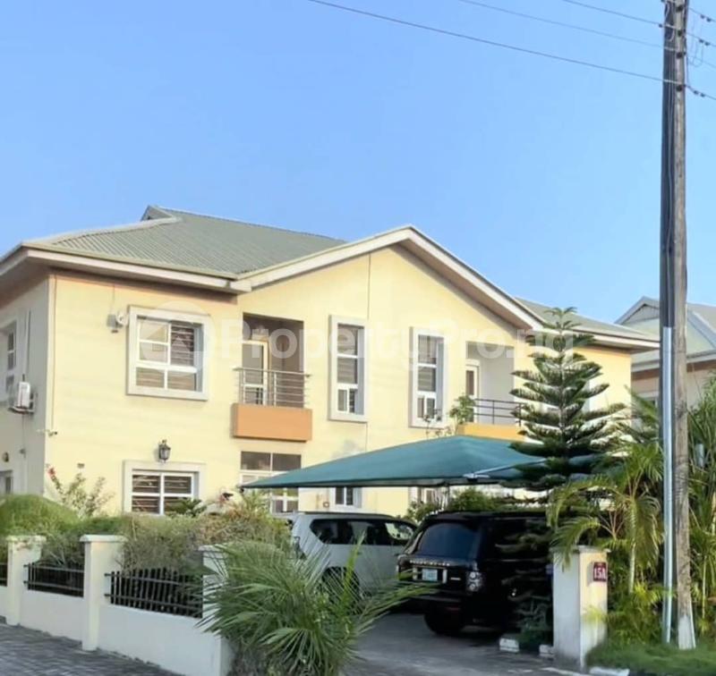 4 bedroom House for sale Osapa london Lekki Lagos