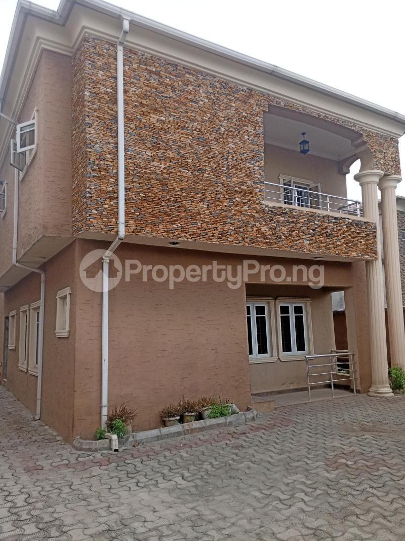 4 bedroom House for rent Lekki Scheme 2 Ajah Lagos