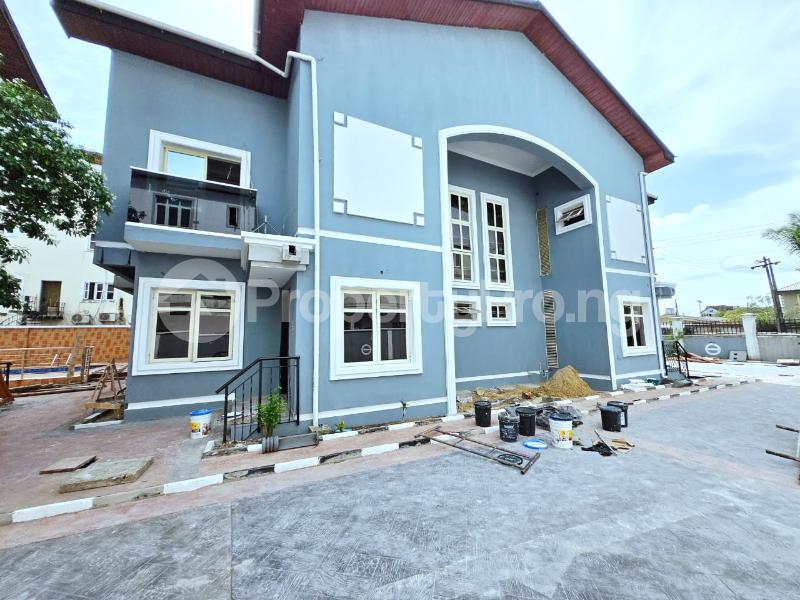 4 bedroom House for sale Tiamiyu Savage Victoria Island Lagos