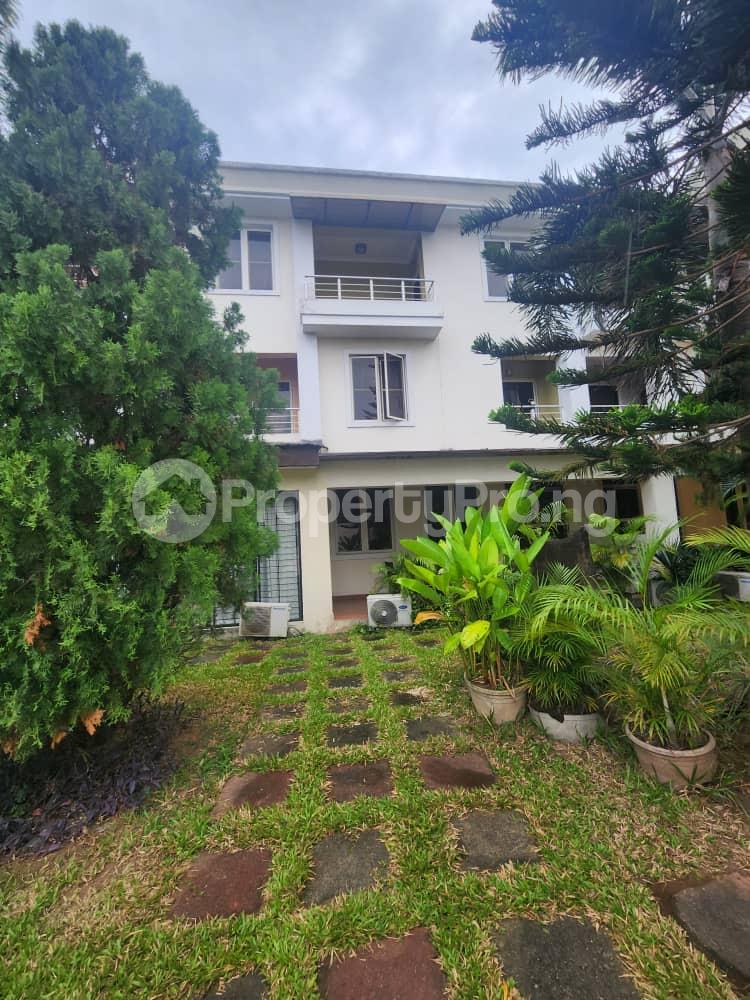4 bedroom House for sale Banana Island Ikoyi Lagos