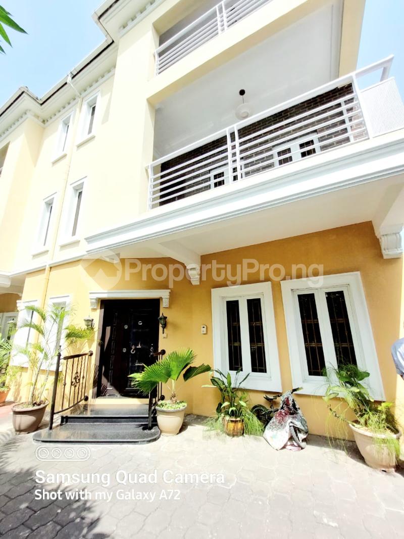4 bedroom House for sale Banana Island Ikoyi Lagos