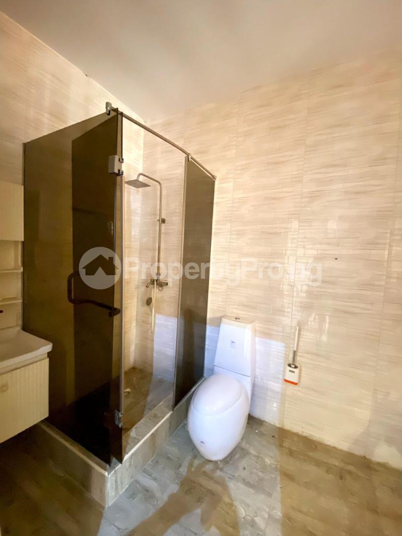 4 bedroom House for rent Orchid Road Lekki Lagos