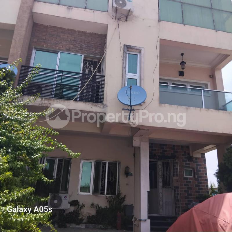 4 bedroom House for sale Paradise Estate, Chevron Drive Lekki Lagos