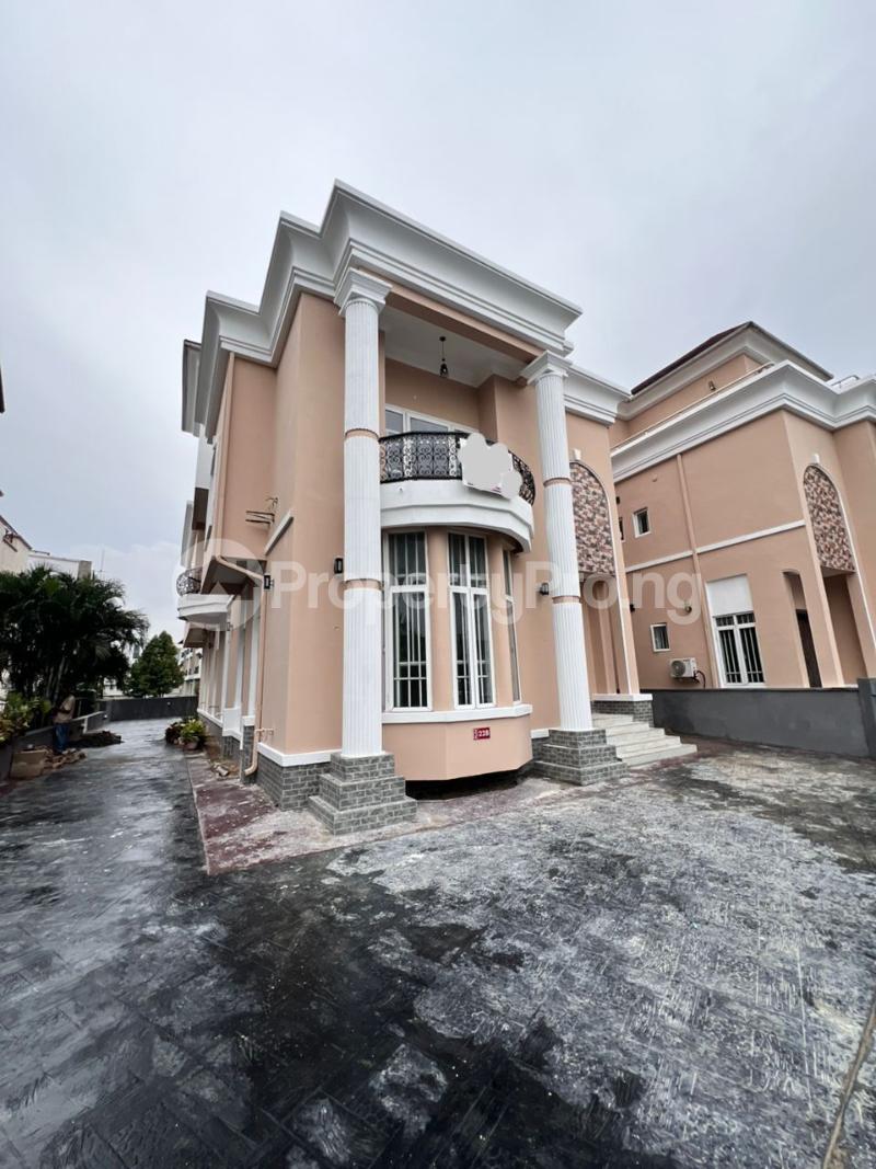 5 bedroom House for sale Osapa london Lekki Lagos