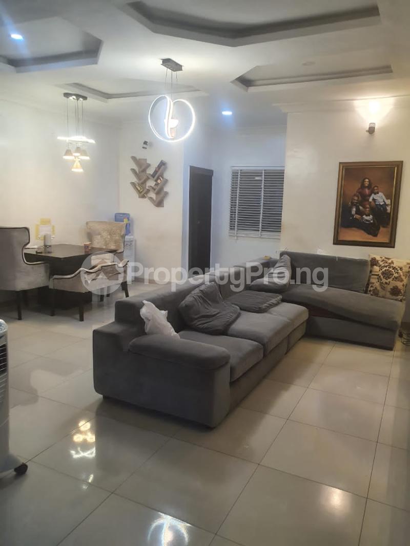 3 bedroom House for rent Behind Rome Gardens Estate Ilasan Lekki Lagos