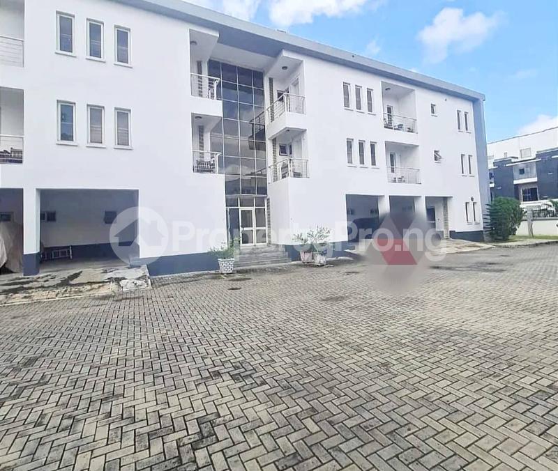 3 bedroom Flat / Apartment for rent ONIRU Victoria Island Lagos