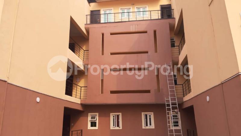 2 bedroom House for rent Ologolo Lekki Lagos