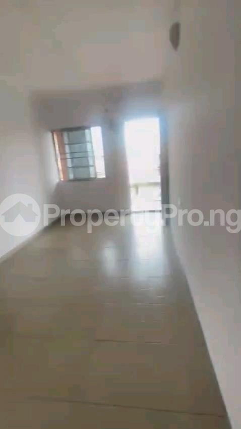 1 bedroom Flat / Apartment for rent Off Pedro Road, Shomolu, Lagos Shomolu Shomolu Lagos