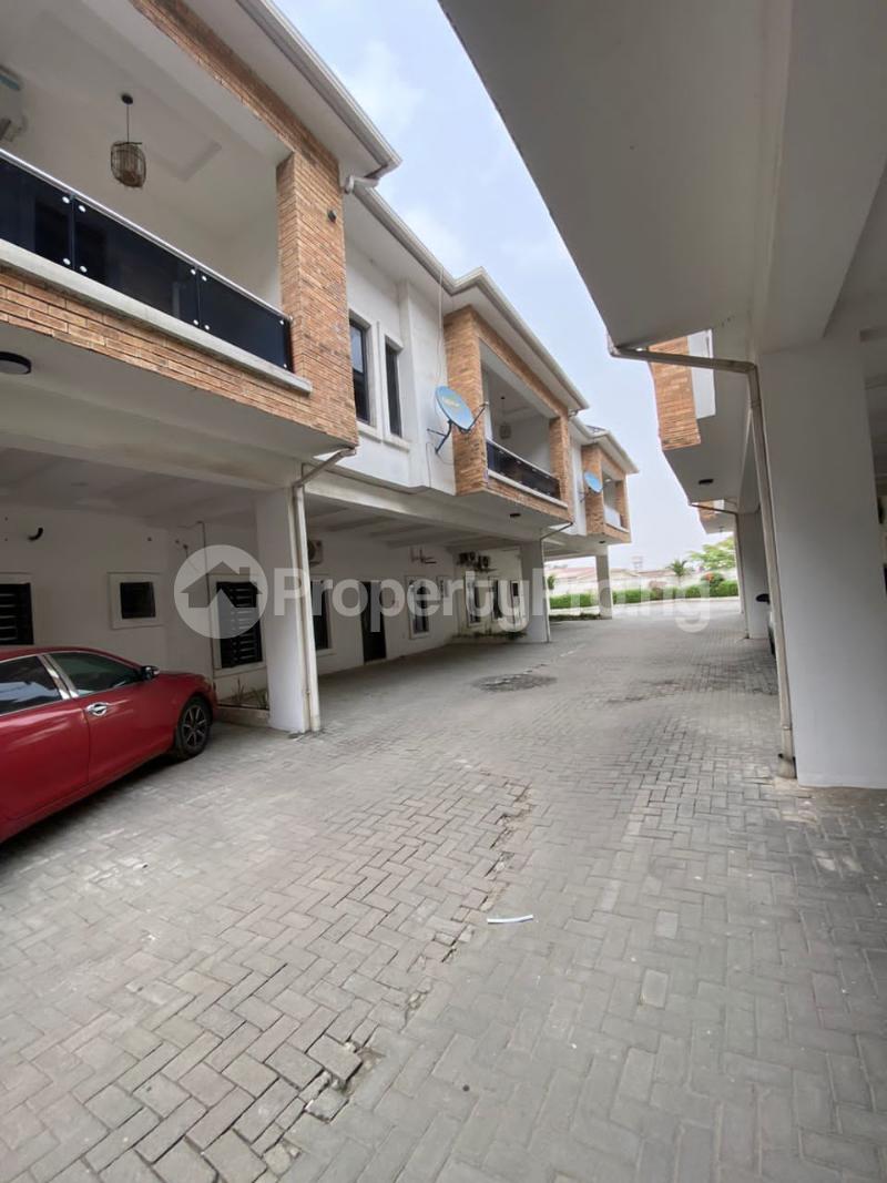 1 bedroom Flat / Apartment for rent orchid Lekki Lagos