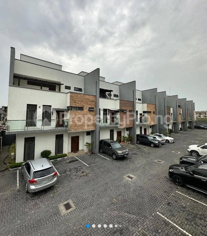 4 bedroom House for rent Ikate Lekki Lagos