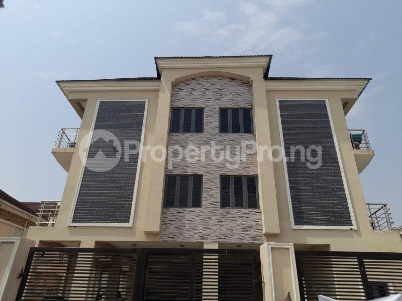 2 bedroom House for rent Ikota Lekki Lagos