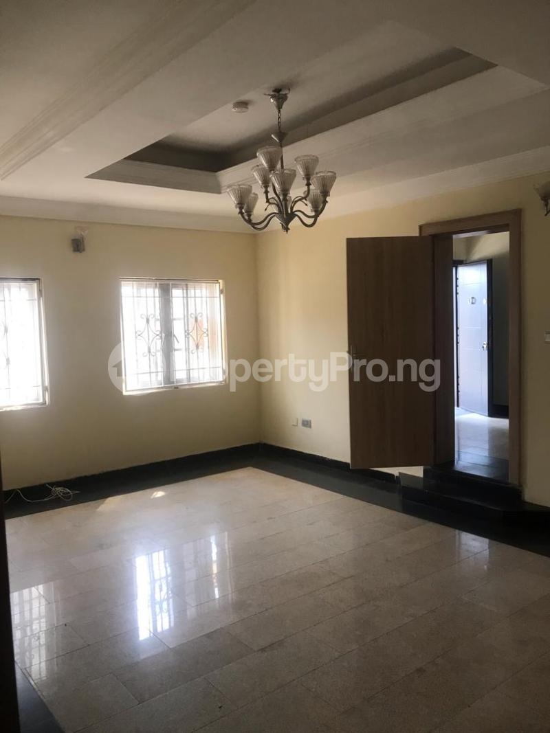 3 bedroom House for rent 2nd Avenue Gwarinpa Abuja