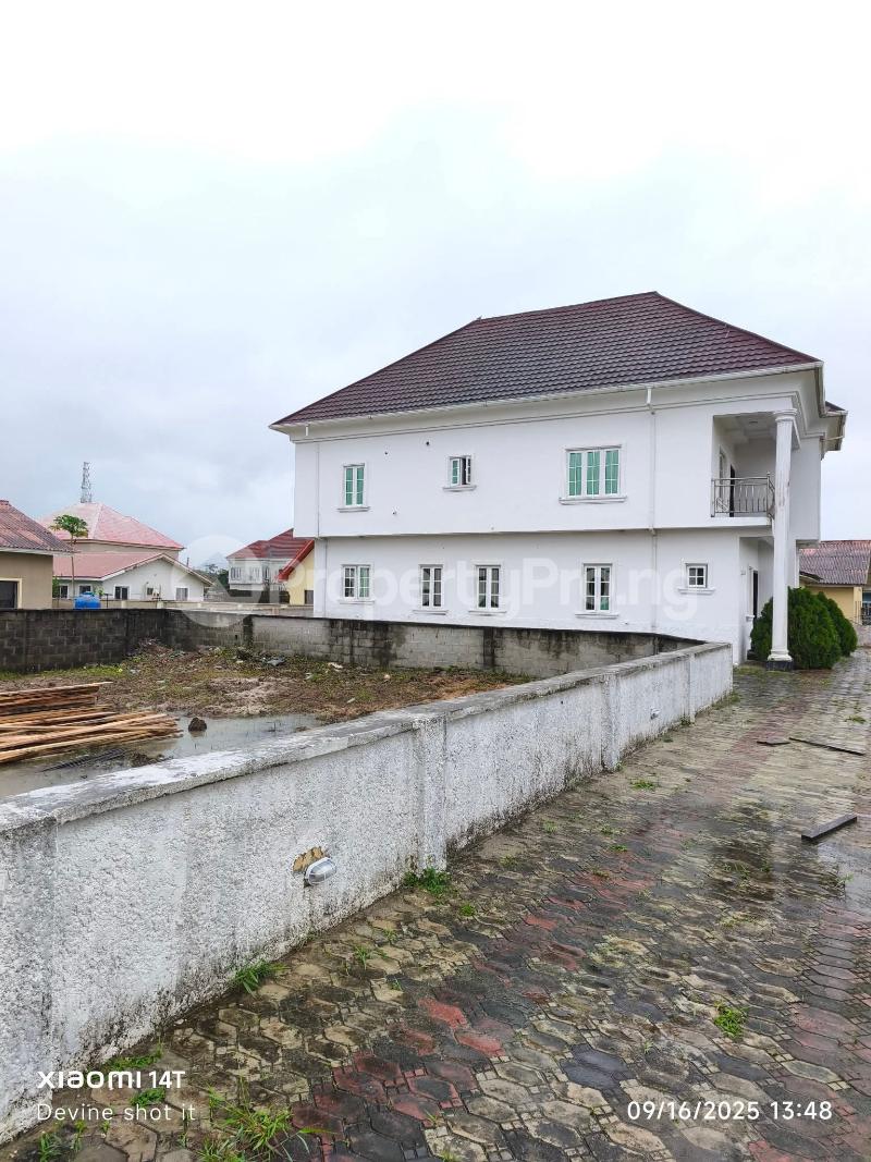 4 bedroom House for sale Crown Estate, Sangotedo Lagos