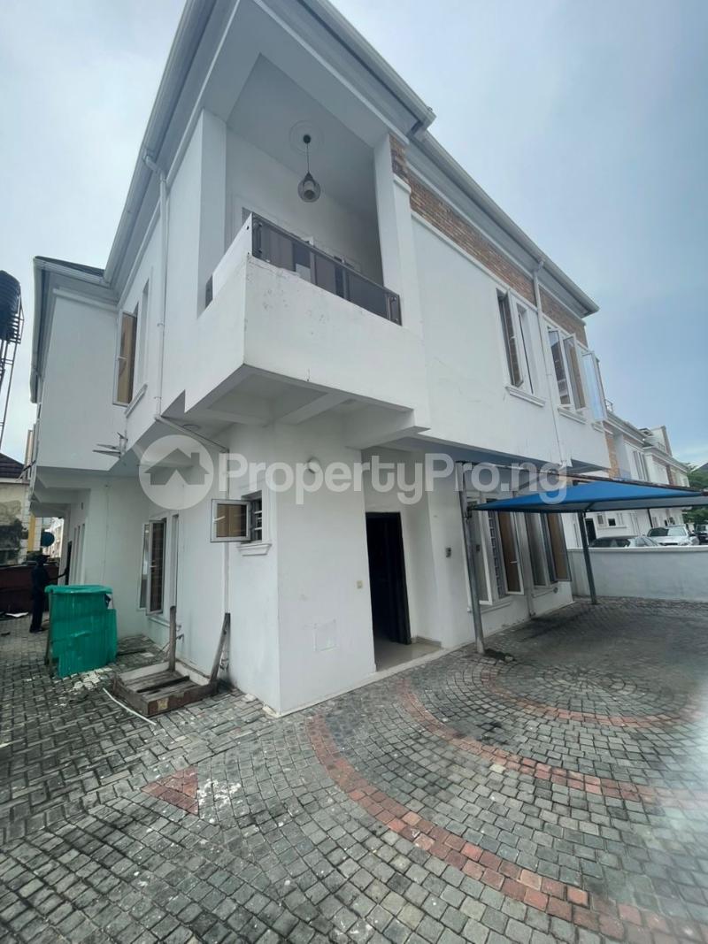 5 bedroom House for rent Ikota Lekki Lagos - 0