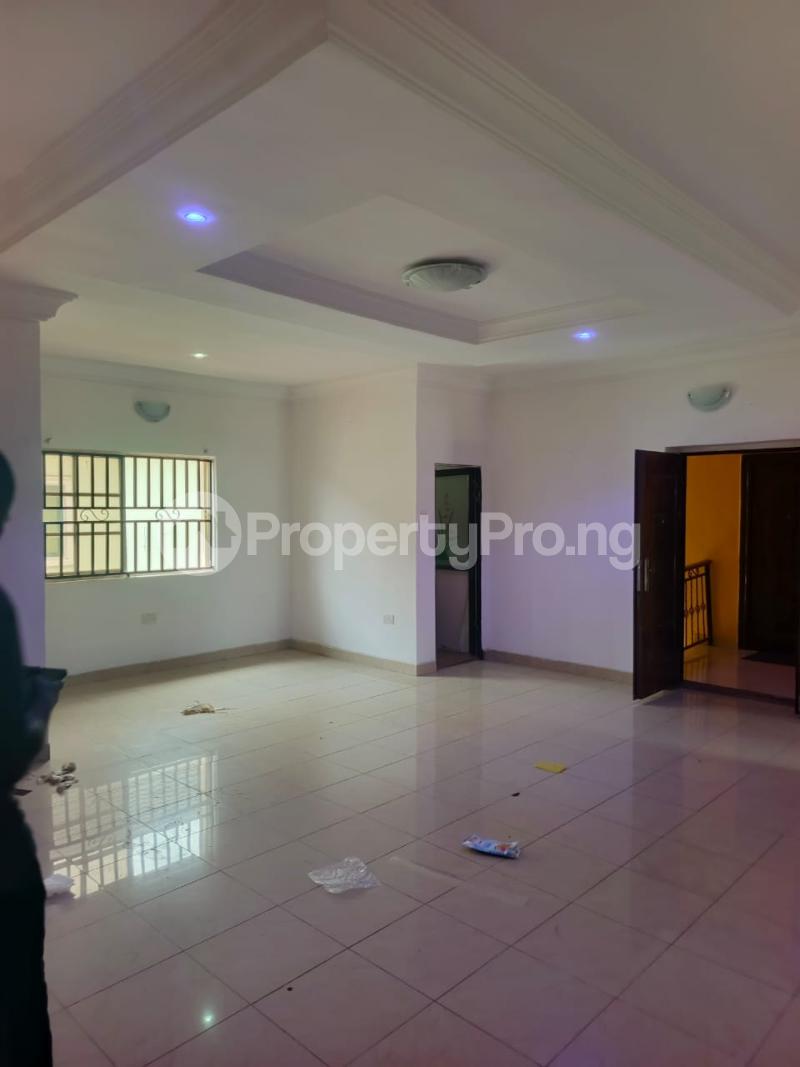 3 bedroom Flat / Apartment for rent Magodo GRA Phase 1 Ojodu Lagos