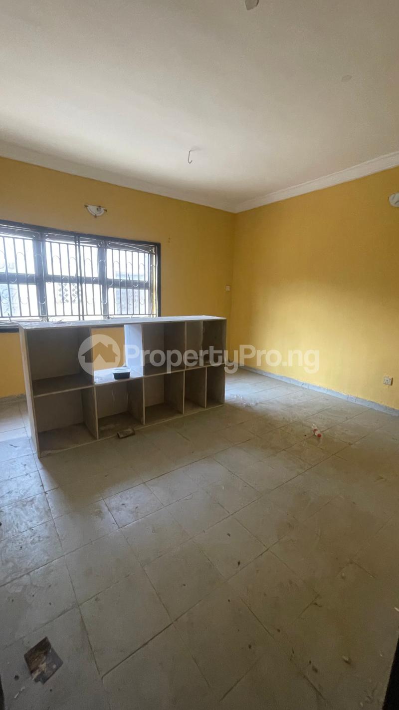 1 bedroom Flat / Apartment for rent Thomas estate Ajah Lagos