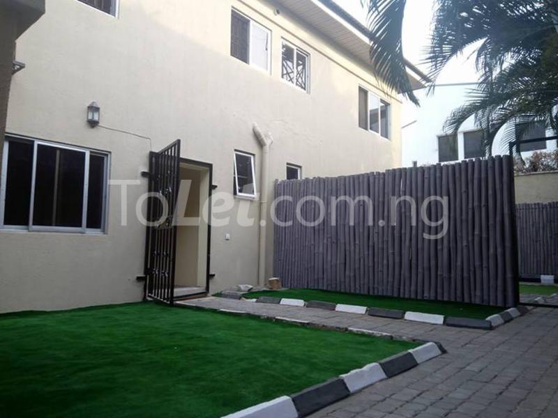 3 bedroom House for rent   Lekki Phase 1 Lekki Lagos