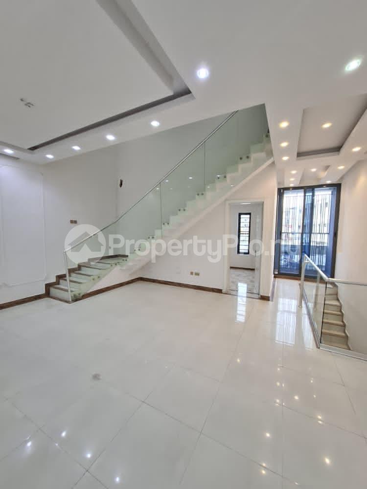 4 bedroom Flat / Apartment for rent Freedom Way Lekki Lagos