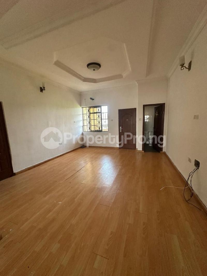 2 bedroom House for rent Ikate Lekki Lagos