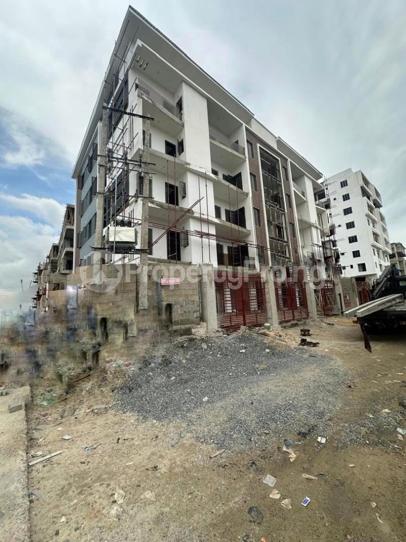 4 bedroom Flat / Apartment for sale Lekki Lagos