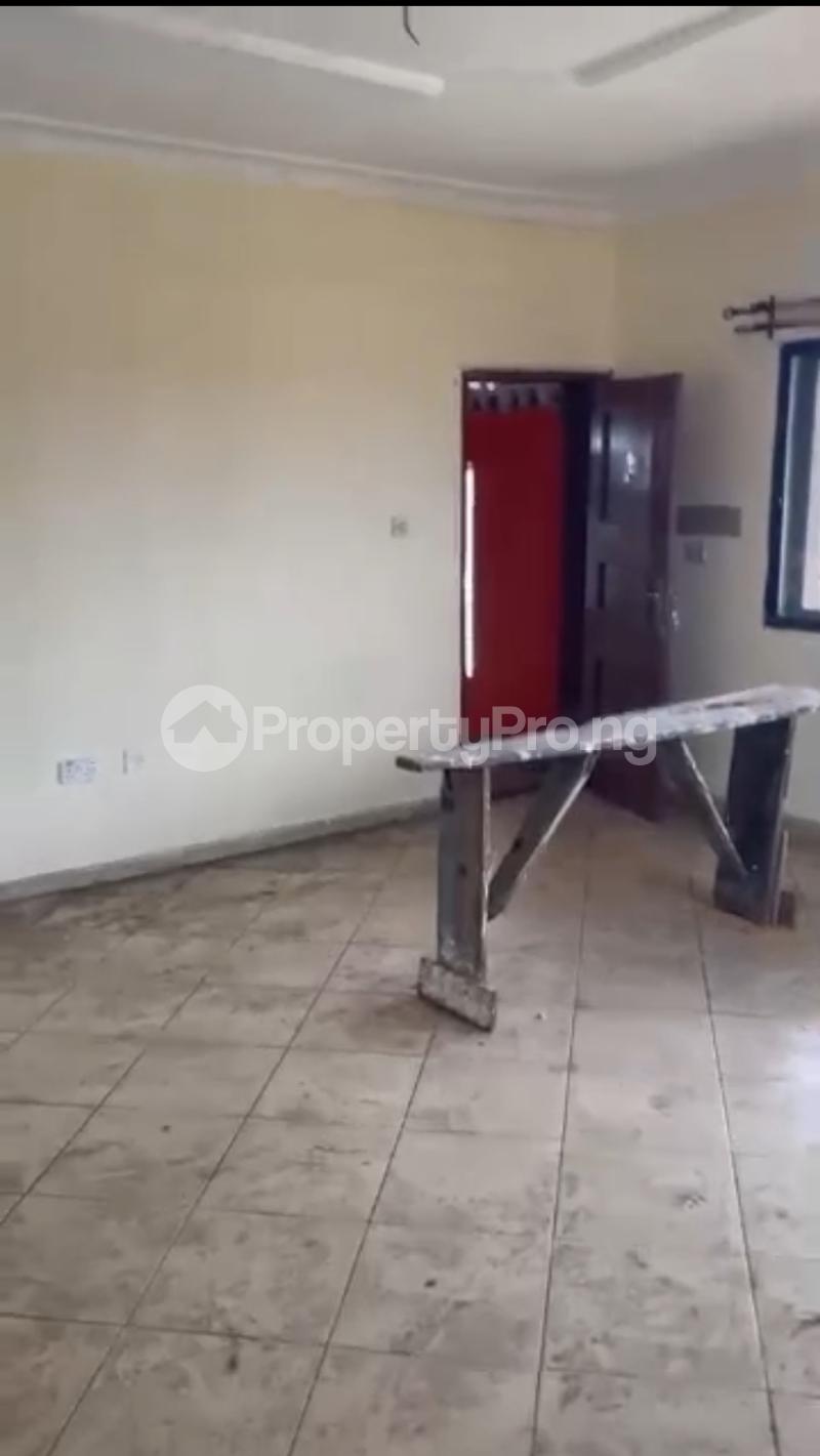 1 bedroom Flat / Apartment for rent Mende Maryland Lagos - 0