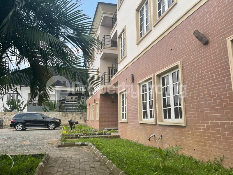 4 bedroom House for sale Off Obafemi Awolowo Way Ikeja Lagos - 9