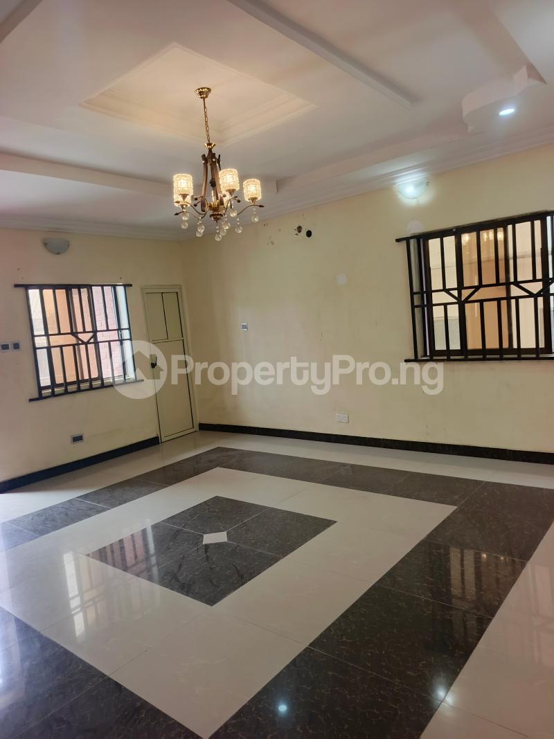 3 bedroom Flat / Apartment for rent Off Grammar School Ogunusi Road Omole phase 1 Ojodu Lagos
