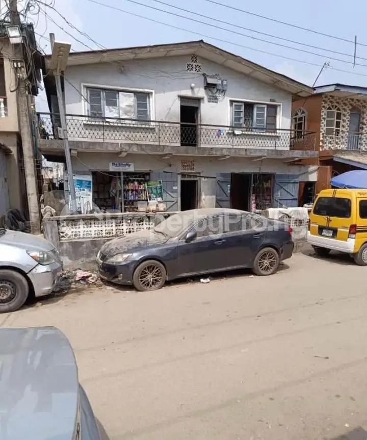 5 bedroom House for sale Off University Of Lagos Onike Yaba Lagos